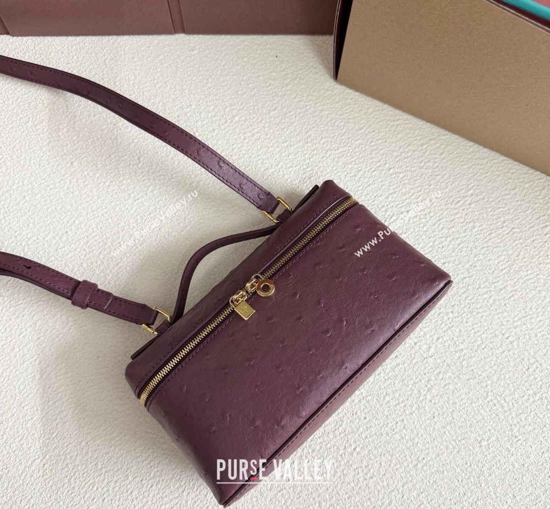 Loro Piana LP Extra Pocket Pouch L19 in Ostrich Embossed Leather Burgundy/Gold 2026 FAI8393 (YY-260408030)