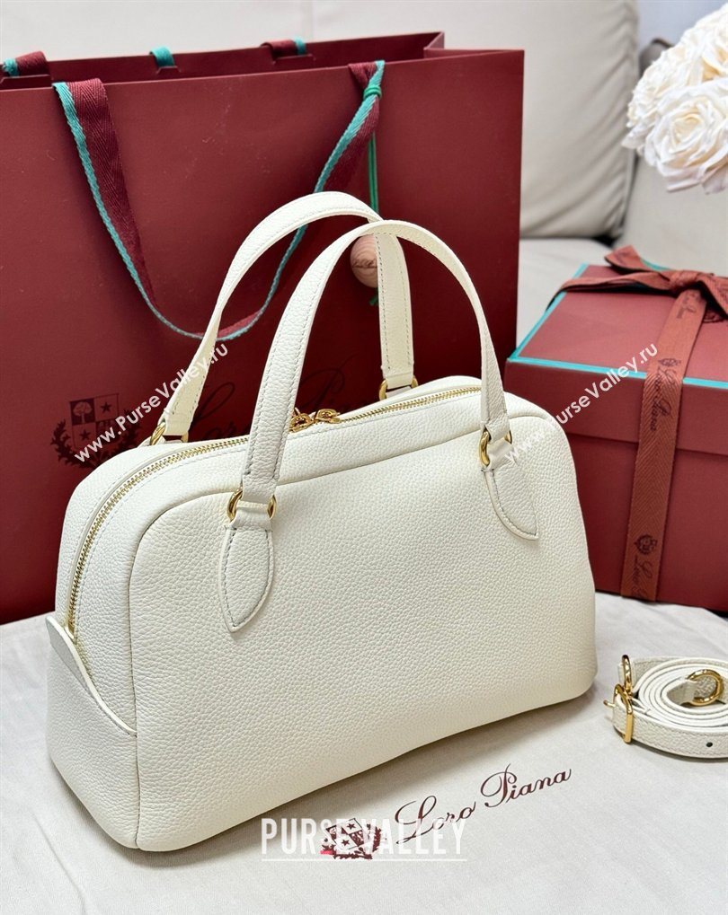 Loro Piana LP Small Needle bag in Grained Leather Whisper White 2026 (BF-260408077)