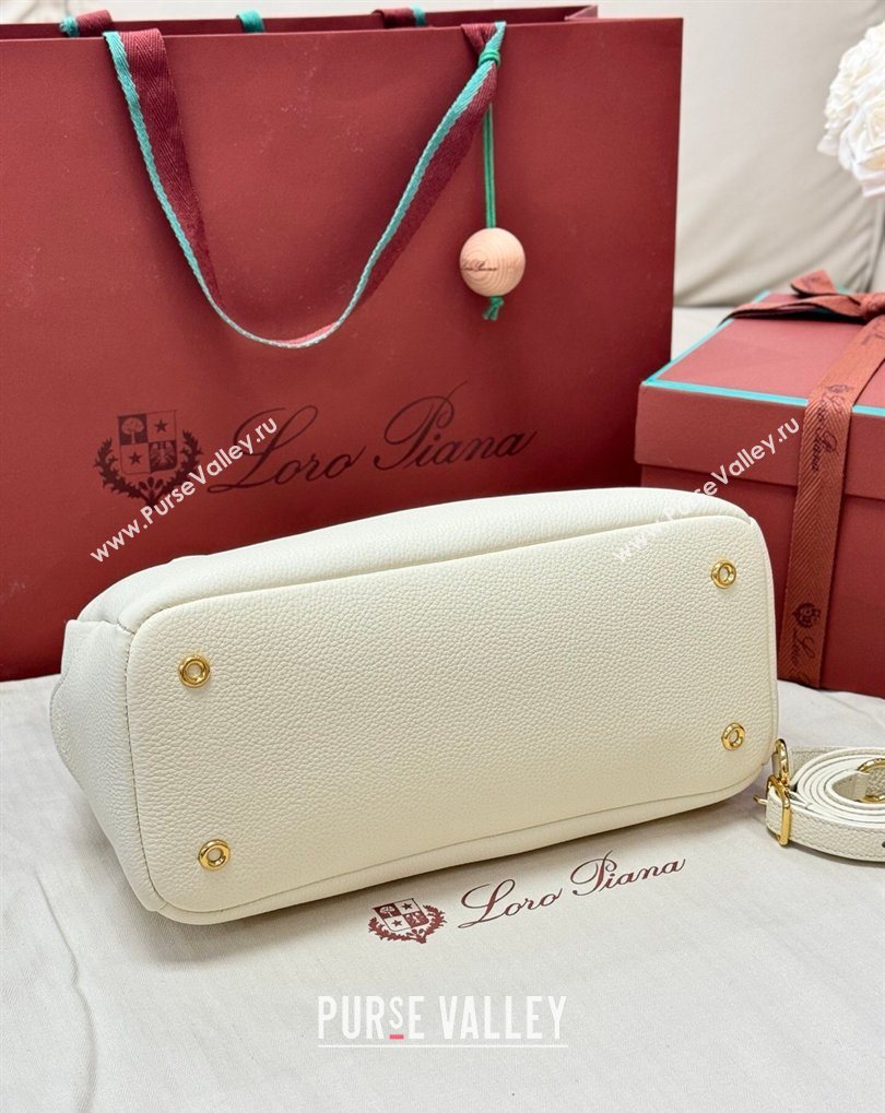 Loro Piana LP Small Needle bag in Grained Leather Whisper White 2026 (BF-260408077)