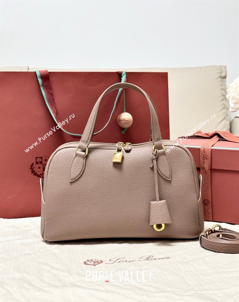 Loro Piana LP Small Needle bag in Grained Leather Rock Grey 2026 (BF-260408079)