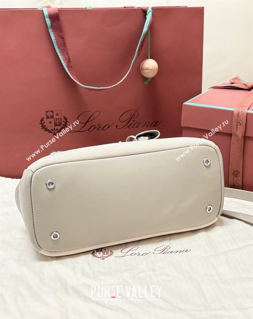 Loro Piana LP Small Needle bag in Grained Nubuck and Leather Grey 2026 FAQ2126 (BF-260408081)