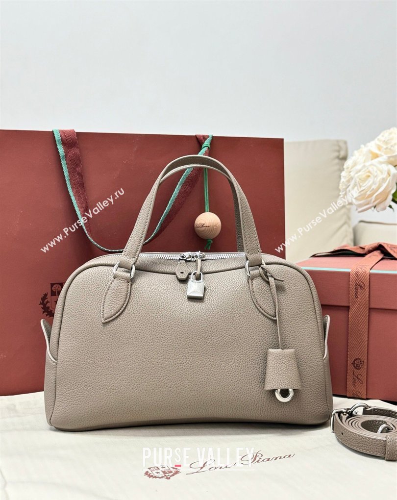 Loro Piana LP Small Needle bag in Grained Leather Warm Beige 2026 (BF-260408083)