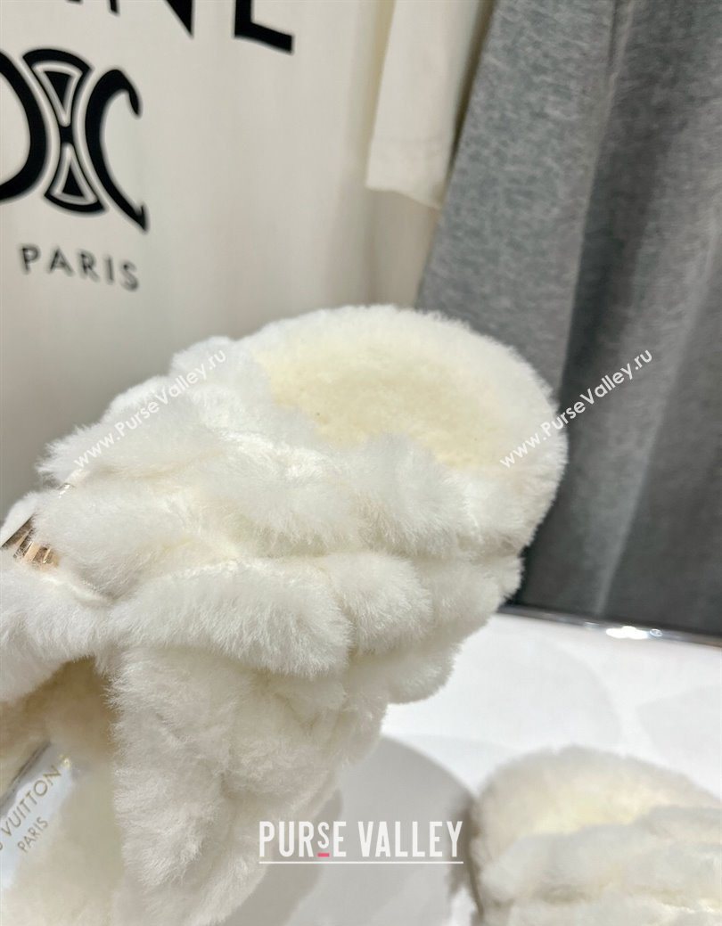 Louis Vuitton LV Bliss Comfort Shearling Flat Slides Sandal White 2025 1ACTEA (MD-250829111)