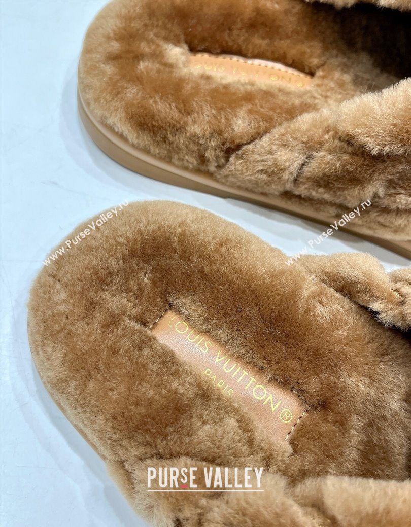 Louis Vuitton LV Bliss Comfort Shearling Flat Slides Sandal Brown 2025 1ACTEA (MD-250829112)