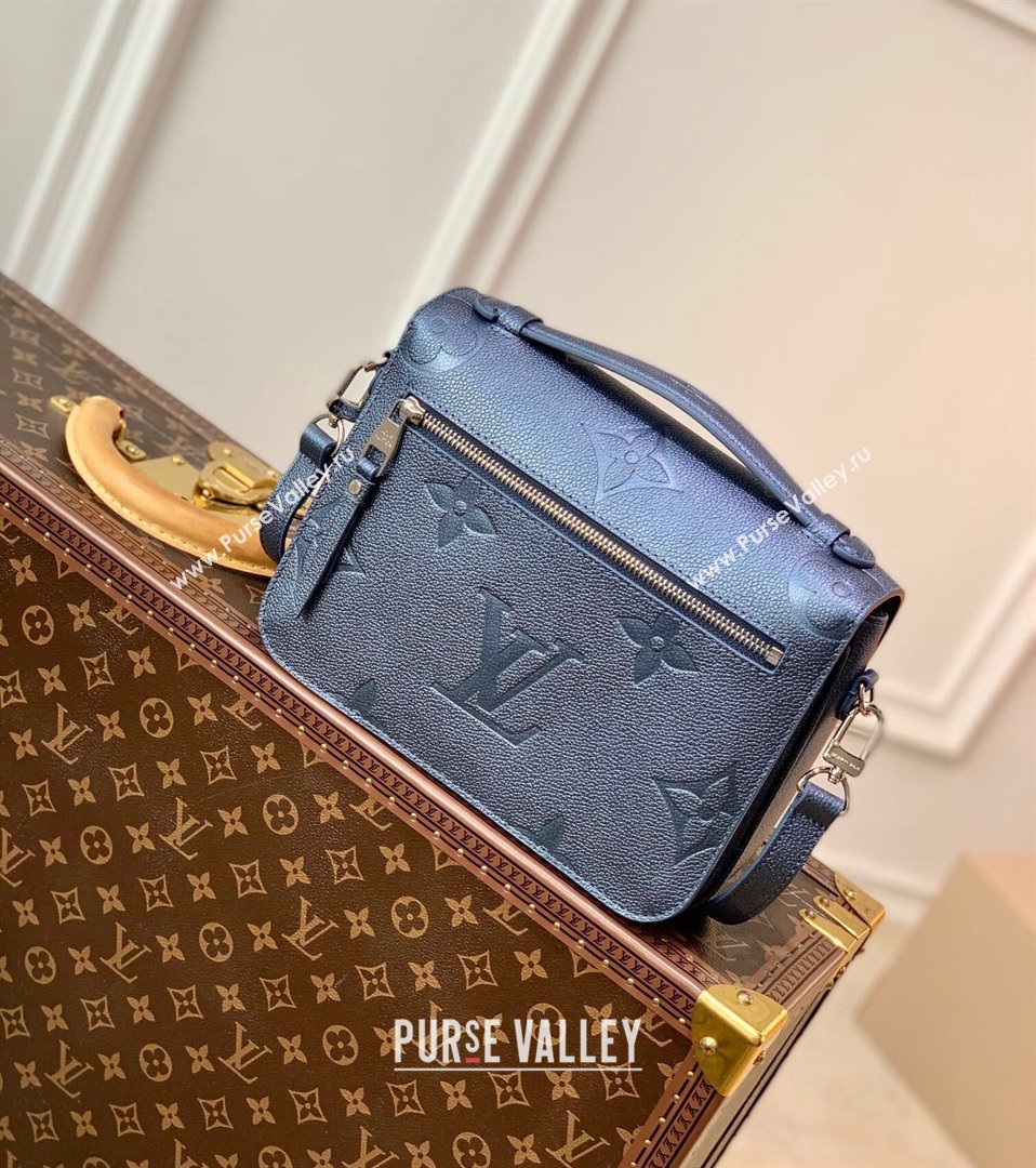 Louis Vuitton Pochette Metis Bag in Shimmering Navy Blue Embossed Grained Leather M59211 2021 (KI-21112722)