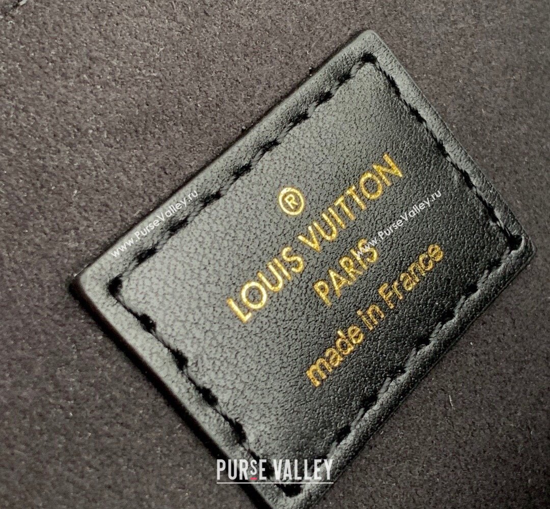Louis Vuitton Pochette Metis Bag in Embroidered Quilted Leather M46028 Black 2022 (KI-22012013)