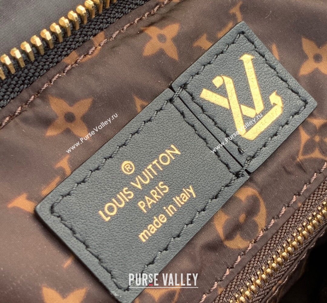 Louis Vuitton Pillow Backpack in Black Padded Nylon M58981 Black 2022 (KI-22012008)