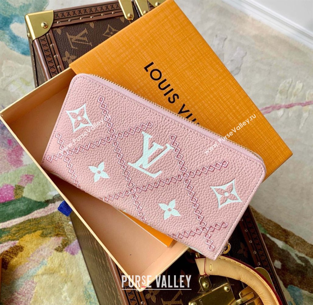 Louis Vuitton Zippy Wallet in Embroidered Quilted Leather M81138 Pink 2022 (KI-22031519)