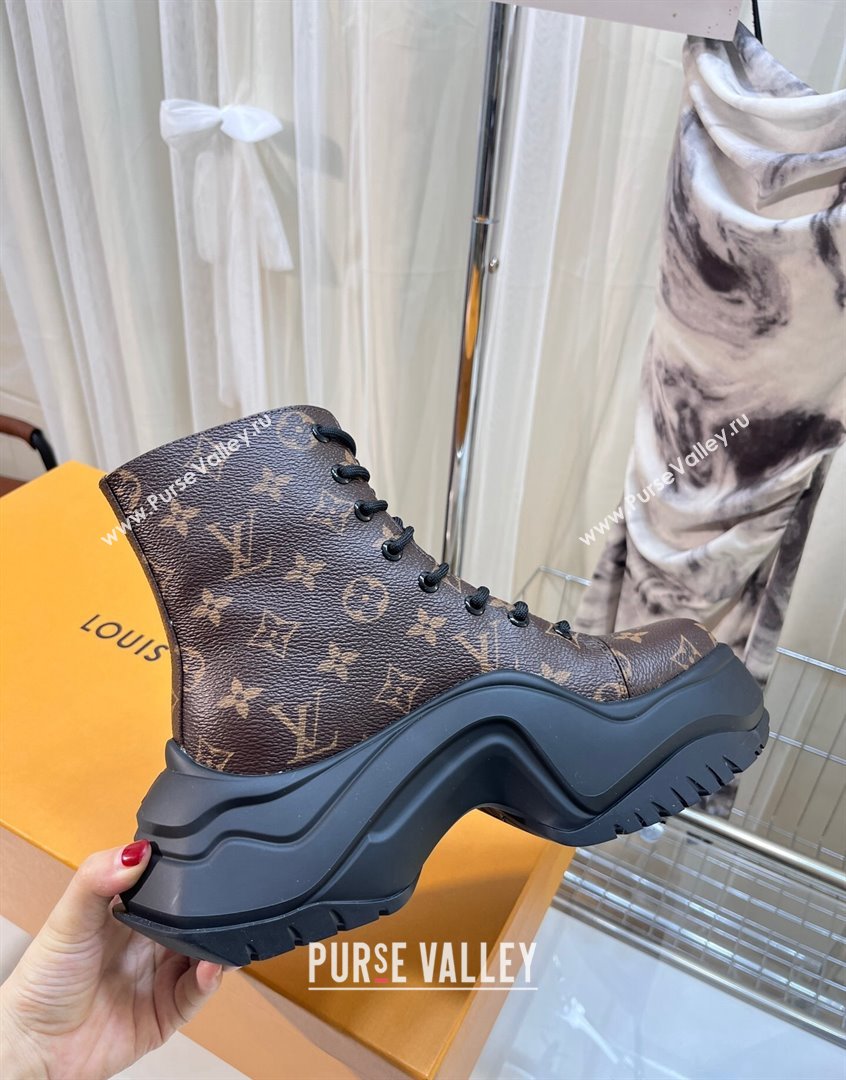 Louis Vuitton LV Archlight 2.0 Platform Ankle Boot in Monogram Canvas 2023 1ABI1J (MD-230904029)