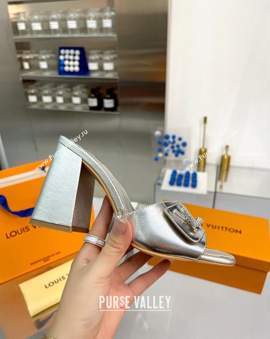 Louis Vuitton Shake Leather Heel Slide Sandals 9.5cm with Crystal LV Twist Silver 2023 (MD-231013044)