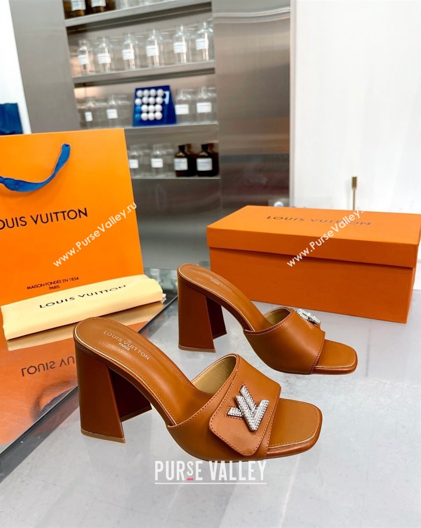 Louis Vuitton Shake Leather Heel Slide Sandals 9.5cm with Crystal LV Twist Brown 2023 (MD-231013048)