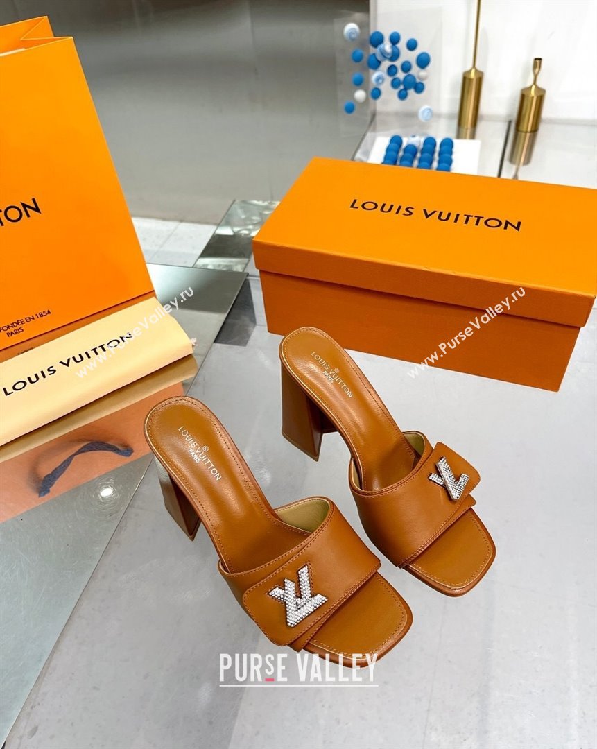 Louis Vuitton Shake Leather Heel Slide Sandals 9.5cm with Crystal LV Twist Brown 2023 (MD-231013048)