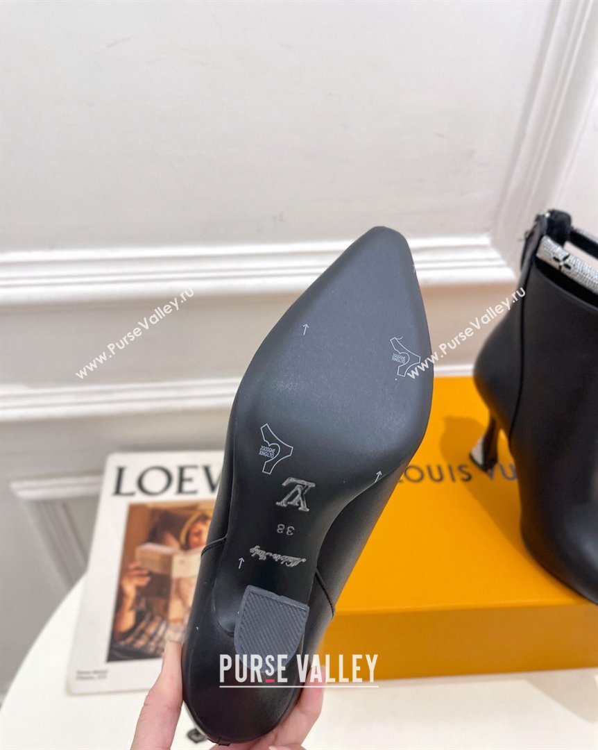 Louis Vuitton Calf Leather Ankle Boot 9.5cm with Crystal Ankle Strap Black 2023 LV101205 (MD-231012128)