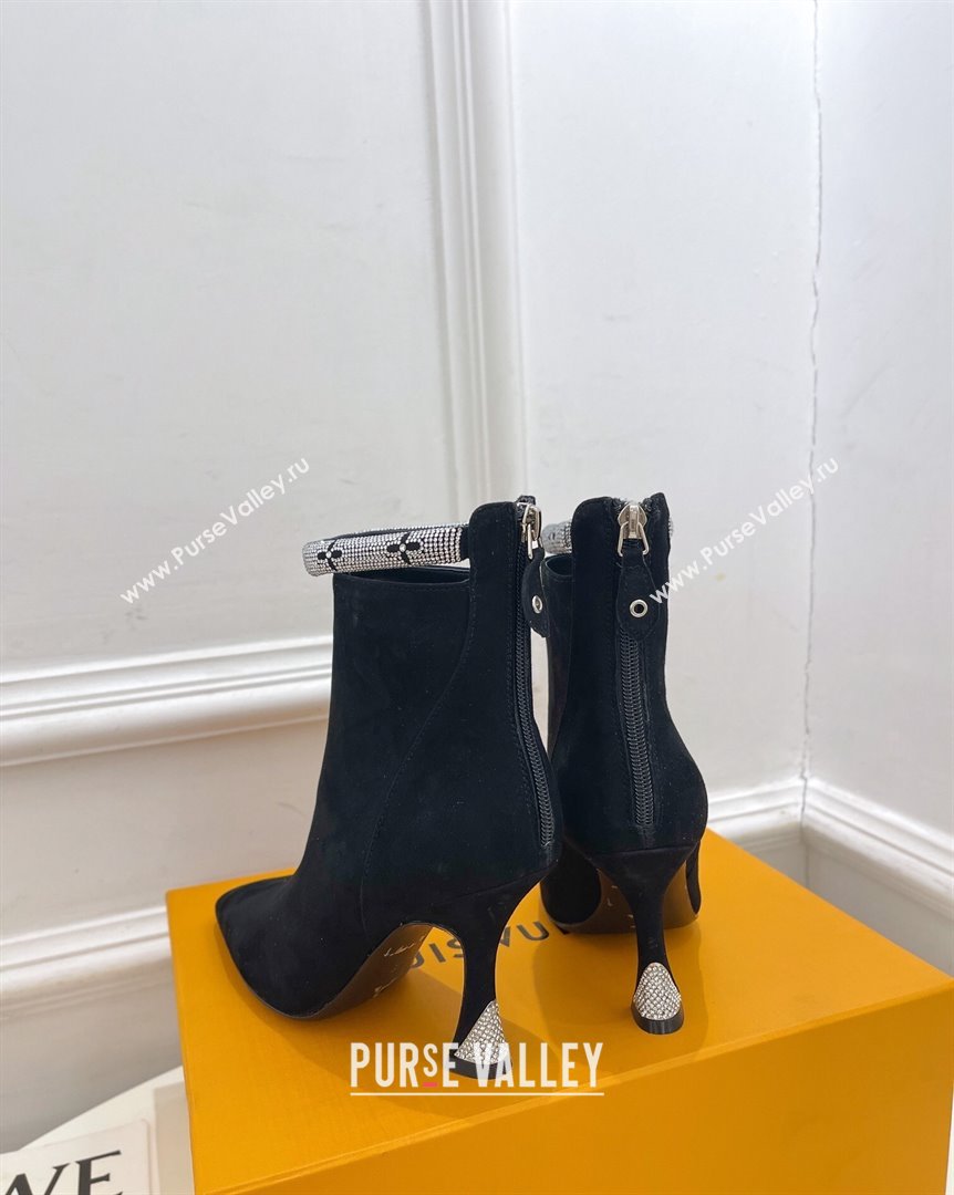 Louis Vuitton Suede Ankle Boot 9.5cm with Crystal Ankle Strap Black 2023 LV101205 (MD-231012130)