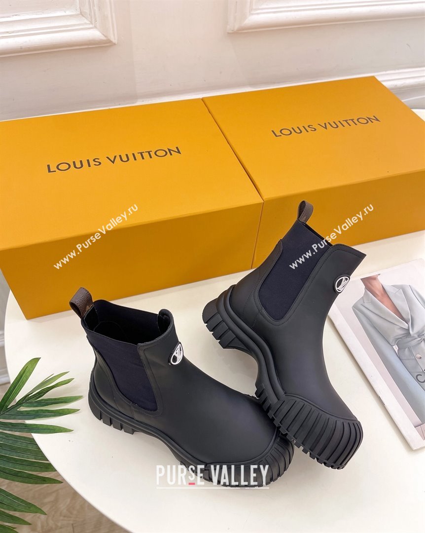 Louis Vuitton Rubby Flat Ankle Boot in Calf Leather Black 2023 1AAM0O (MD-231012134)