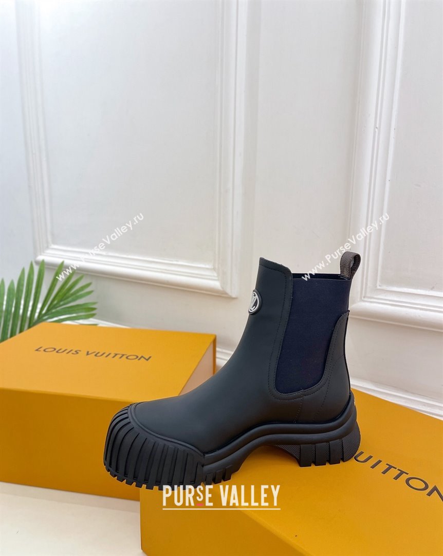 Louis Vuitton Rubby Flat Ankle Boot in Calf Leather Black 2023 1AAM0O (MD-231012134)