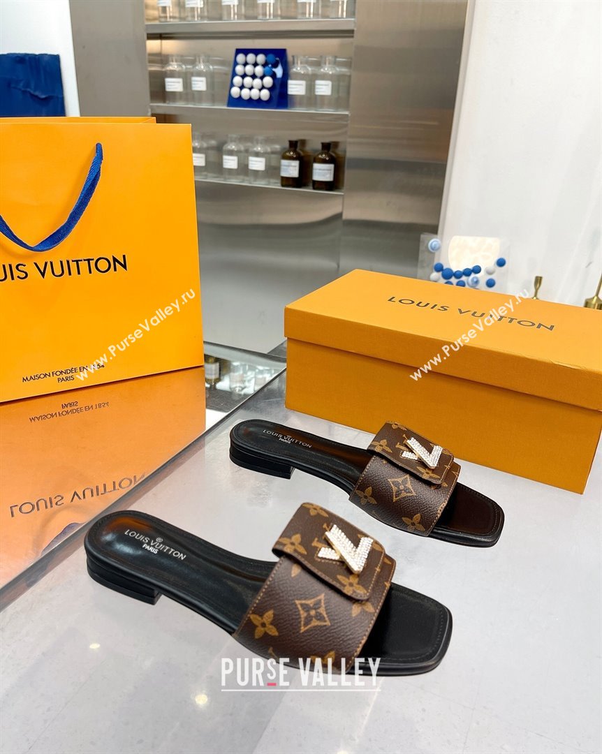 Louis Vuitton Monogram Canvas Flat Slide Sandals with Foldover Crystals LV 2 2023 (MD-231013005)