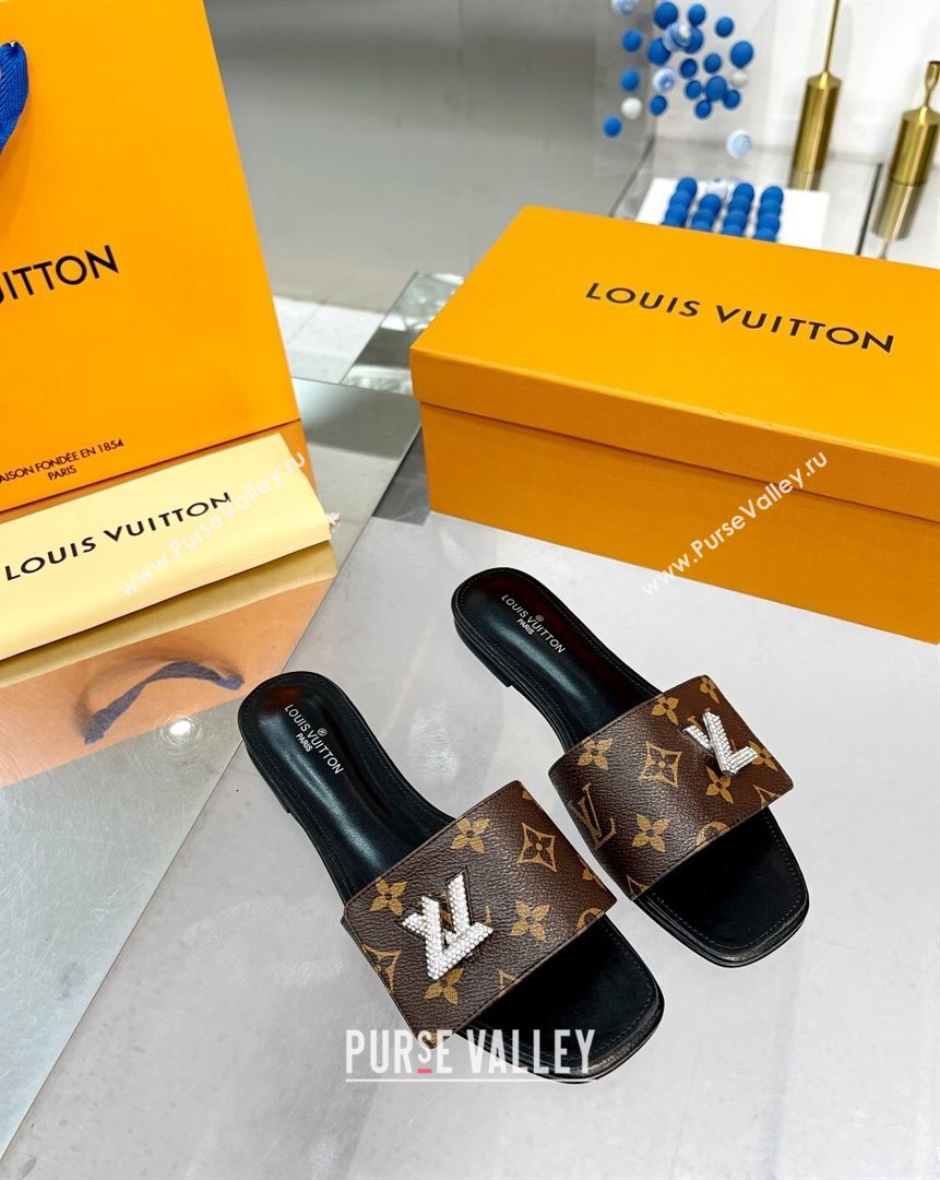 Louis Vuitton Shake Monogram Canvas Flat Slide Sandals with Crystal LV Twist 2 2023 (MD-231013020)