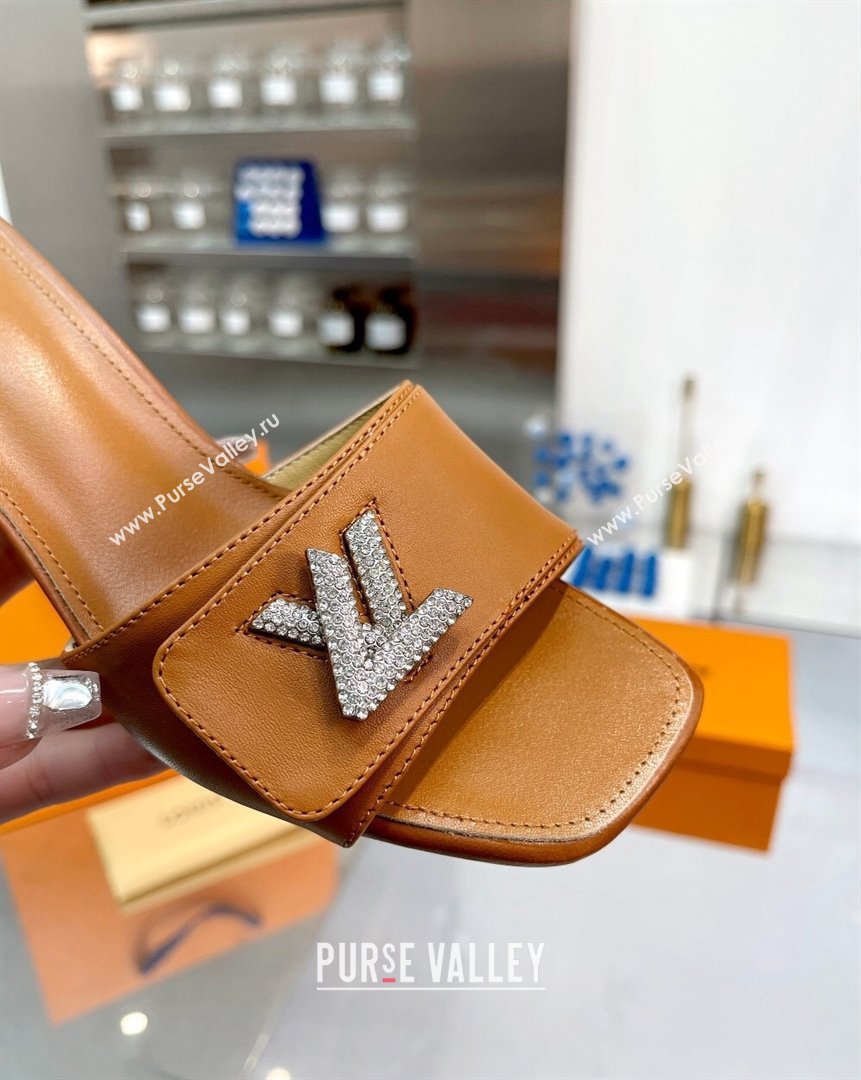 Louis Vuitton Shake Leather Heel Slide Sandals 5.5cm with Crystal LV Twist Brown 2023 (MD-231013033)