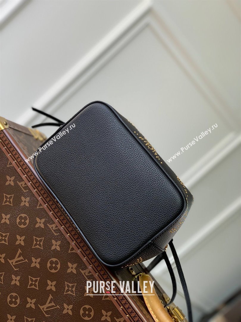 Louis Vuitton NeoNoe BB Bucket Bag in Black Monogram Empreinte Leather with Studs M46734 2023 (KI-231020088)