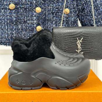 Louis Vuitton Shark Platform Ankle Boots 5cm in Rubber and Fur All Black 2023 (MD-231026005)