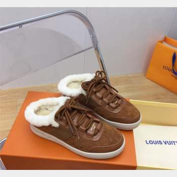 Louis Vuitton Lous Open Back Sneakers in Monogram Suede and Wool Brown 2023 1ACAE7 (MD-231026013)