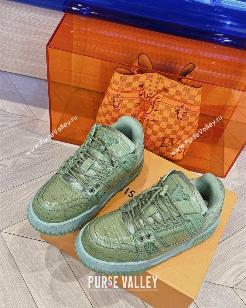 Louis Vuitton LV Trainer Maxi Sneakers in Stone Embossed Leather Green 2 2023 LV10251 (MD-231025124)