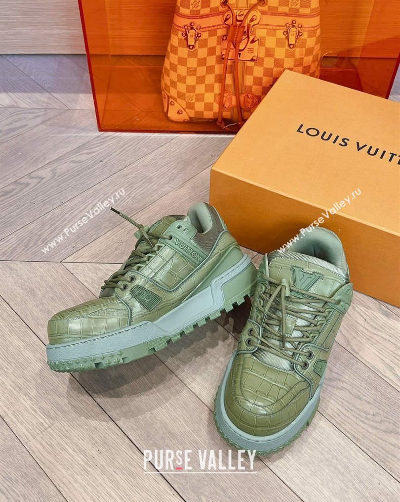 Louis Vuitton LV Trainer Maxi Sneakers in Stone Embossed Leather Green 2 2023 LV10251 (MD-231025124)