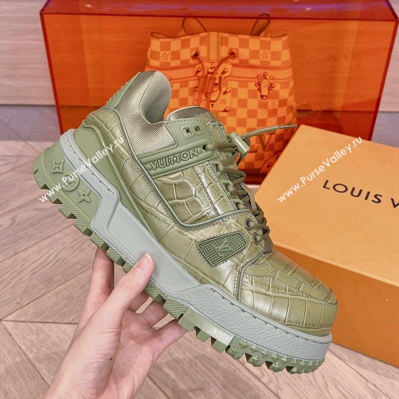 Louis Vuitton LV Trainer Maxi Sneakers in Stone Embossed Leather Green 2 2023 LV10251 (MD-231025124)