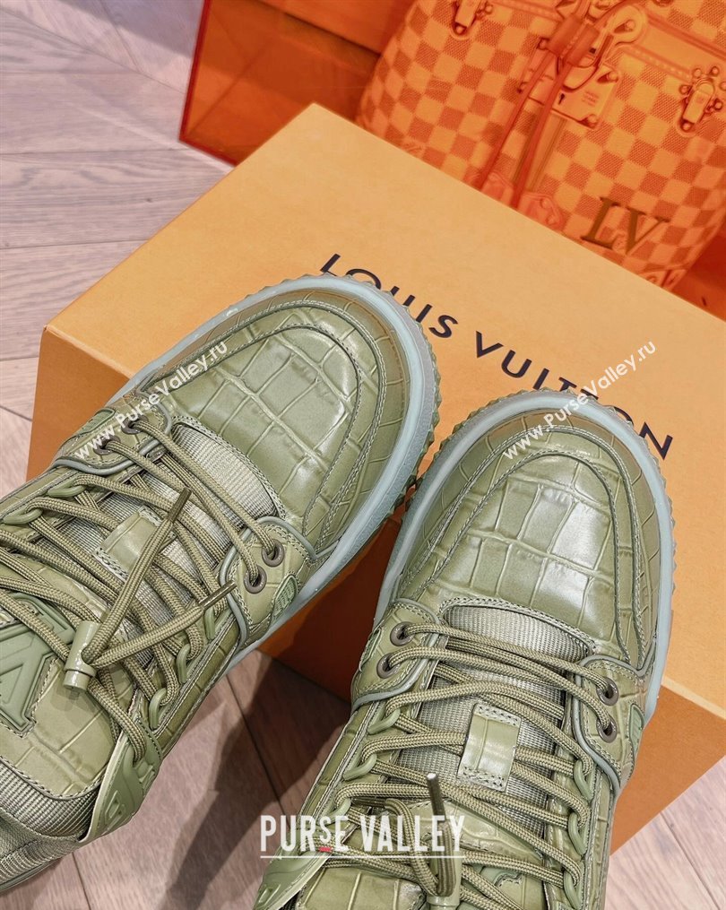 Louis Vuitton LV Trainer Maxi Sneakers in Stone Embossed Leather Green 2 2023 LV10251 (MD-231025124)