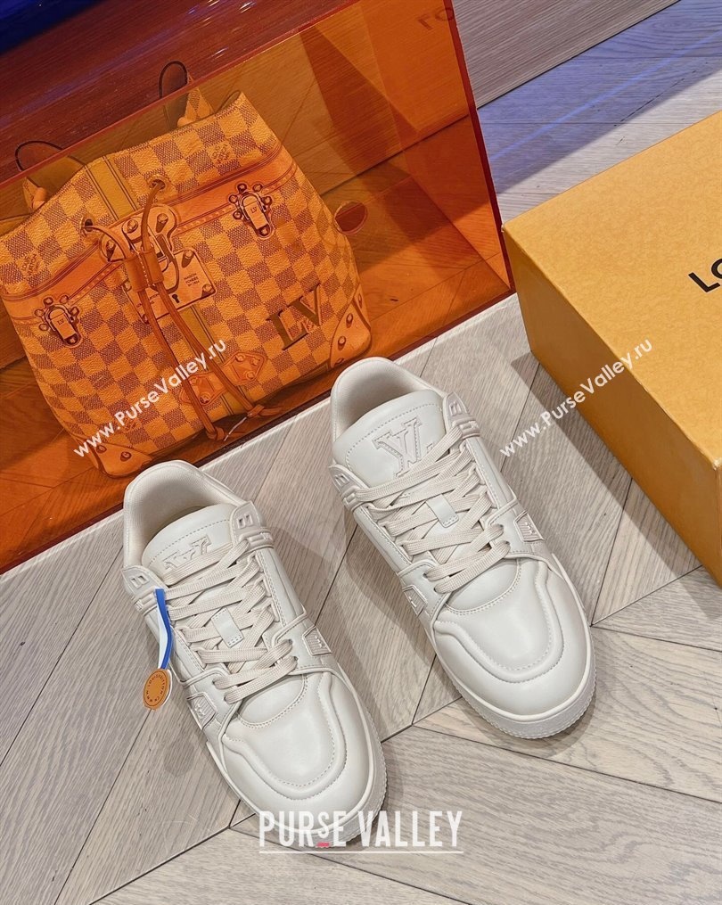 Louis Vuitton LV Trainer Sneakers in Calf Leather White 2023 LV10252 (MD-231025130)