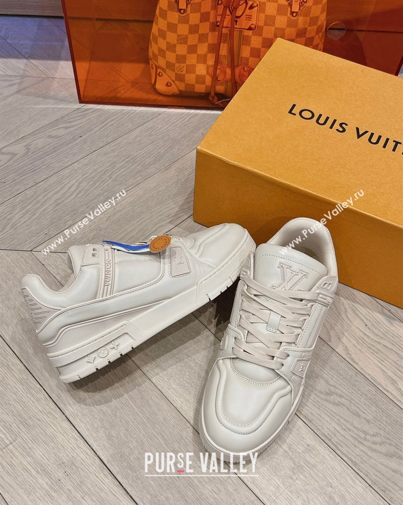 Louis Vuitton LV Trainer Sneakers in Calf Leather White 2023 LV10252 (MD-231025130)