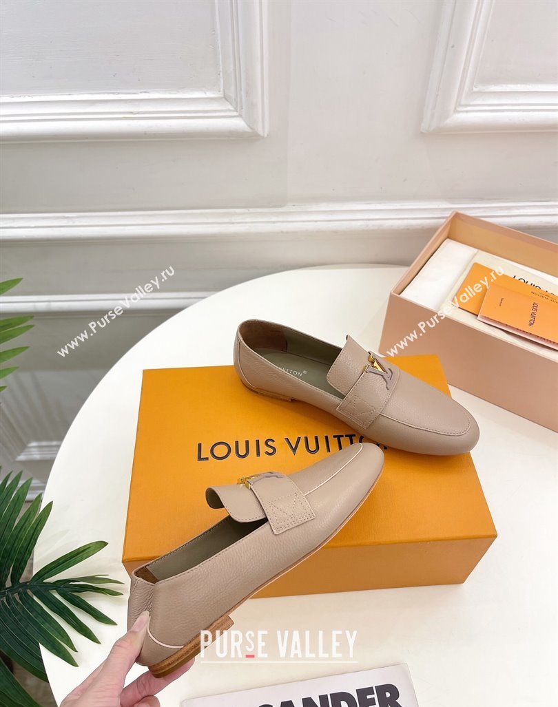 Louis Vuitton LV Capri Loafers in Grained Leather Beige 2023 1AC9C9 (MD-231104003)