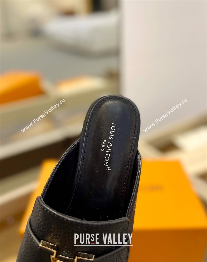 Louis Vuitton LV Capri Mules Flat in Grained Leather Black 2023 1AC9C9 (MD-231104011)