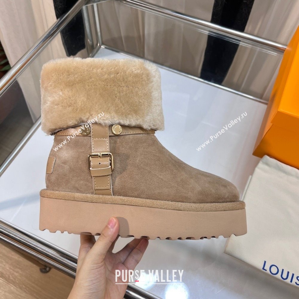 Louis Vuitton Aspen Platform Ankle Boots in Monogram Suede and Shearling Dark Beige 2023 1AC78O (MD-231204067)