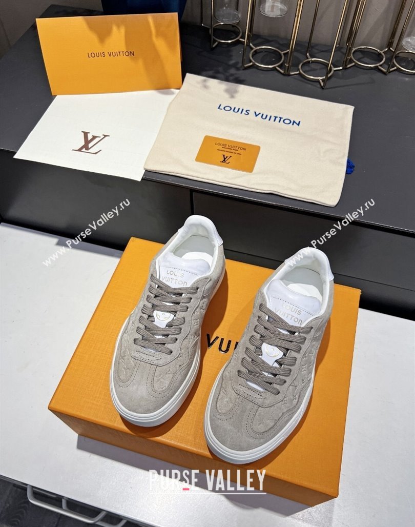 Louis Vuitton V Groovy Platform Sneakers in Monogram Suede Grey 2 2024 (MD-240226116)