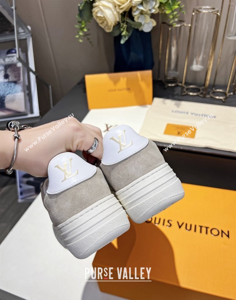 Louis Vuitton V Groovy Platform Sneakers in Monogram Suede Grey 2 2024 (MD-240226116)