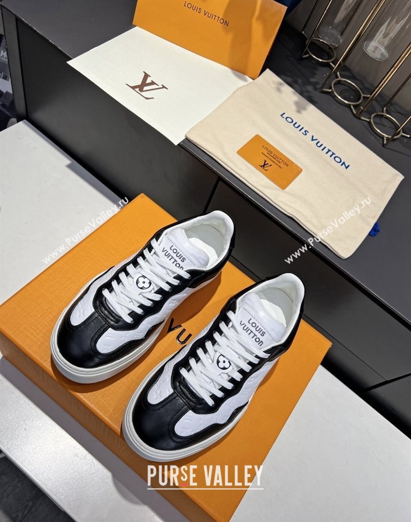 Louis Vuitton V Groovy Platform Sneakers in Monogram Leather White/Black 2024 (MD-240226117)