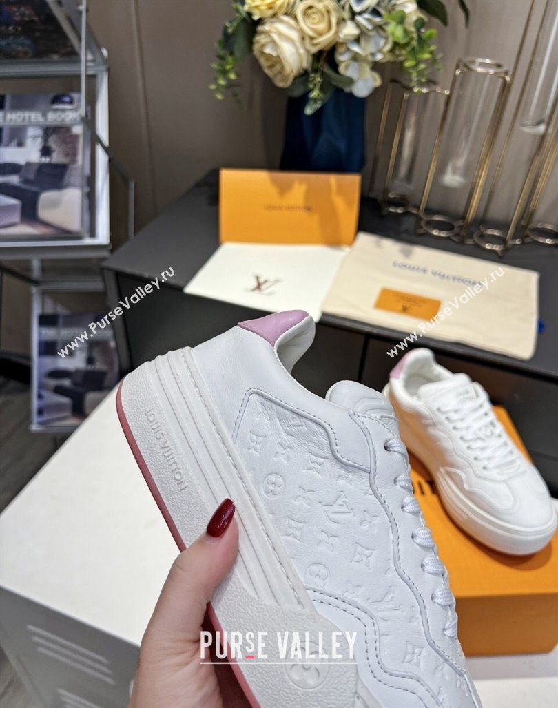 Louis Vuitton V Groovy Platform Sneakers in Monogram Leather with Charm White 2024 (MD-240226118)