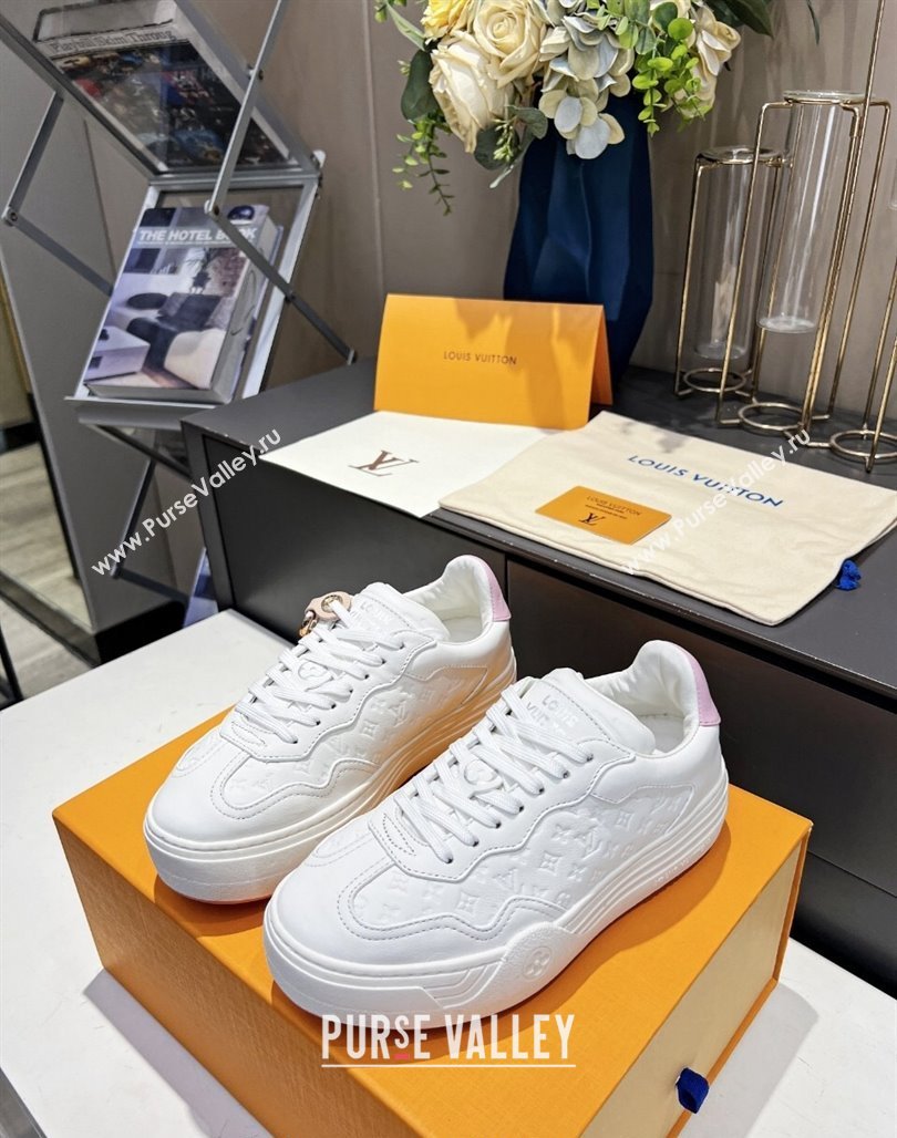 Louis Vuitton V Groovy Platform Sneakers in Monogram Leather with Charm White 2024 (MD-240226118)