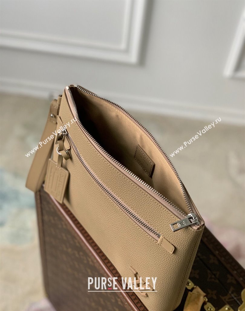 Louis Vuitton Takeoff Pouch in Cowhide Leather M69837 Beige 2023 (KI-240311105)