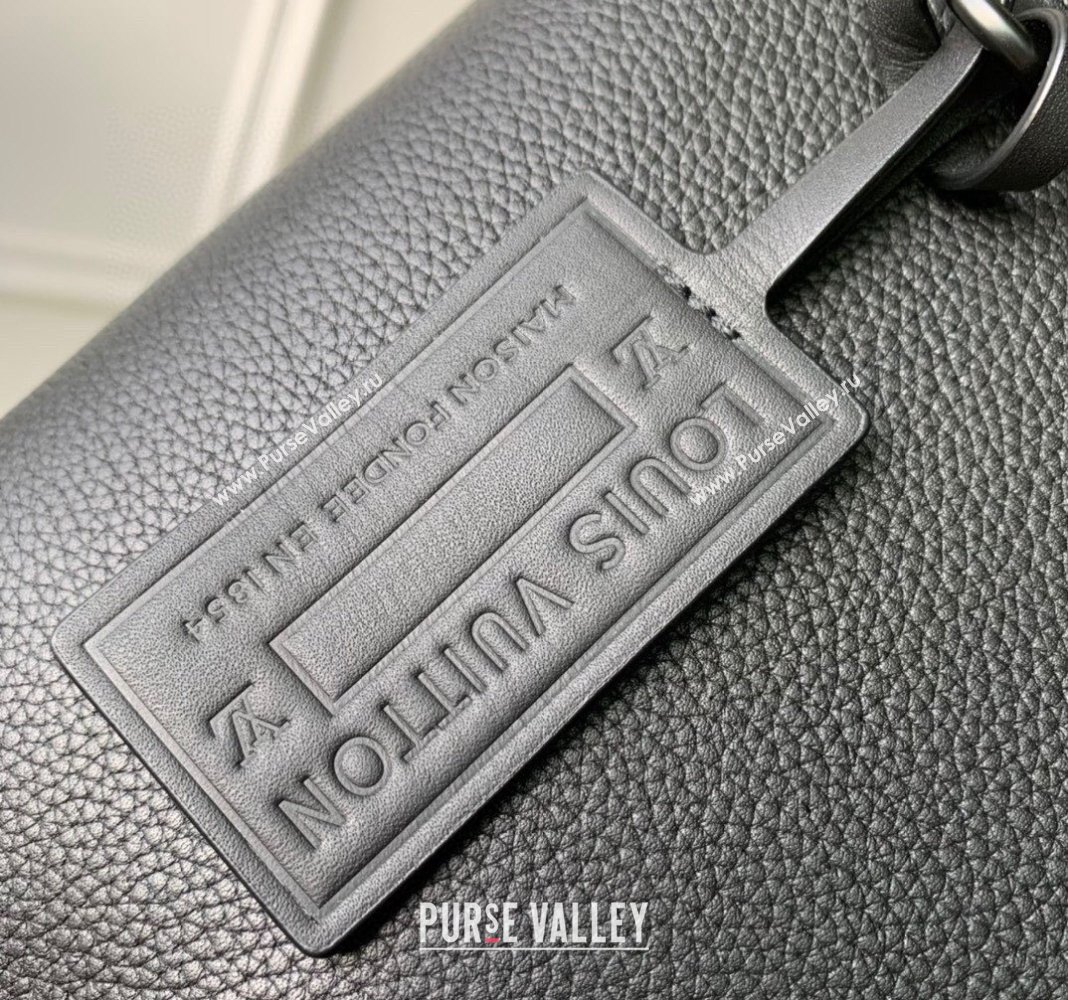 Louis Vuitton Takeoff Pouch in Cowhide Leather M69837 Black 2023 (KI-240311106)