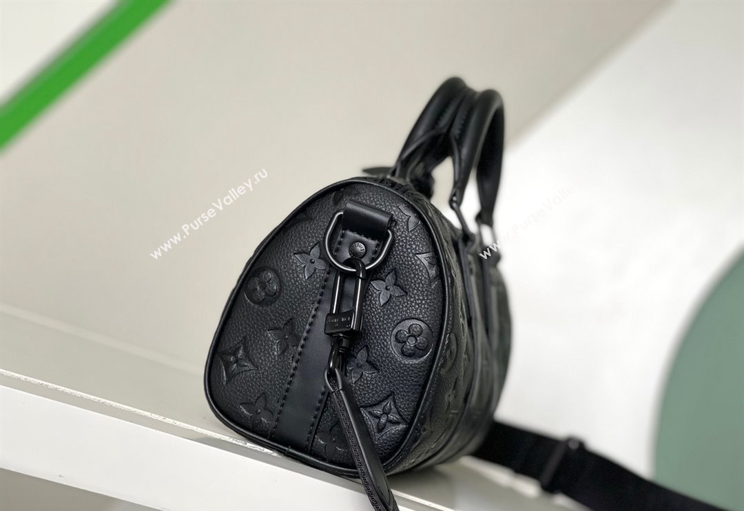 Louis Vuitton Mens Keepall Bandouliere 25 Bag in Monogram Taurillon Leather M20900 Black 2024 (KI-240311116)