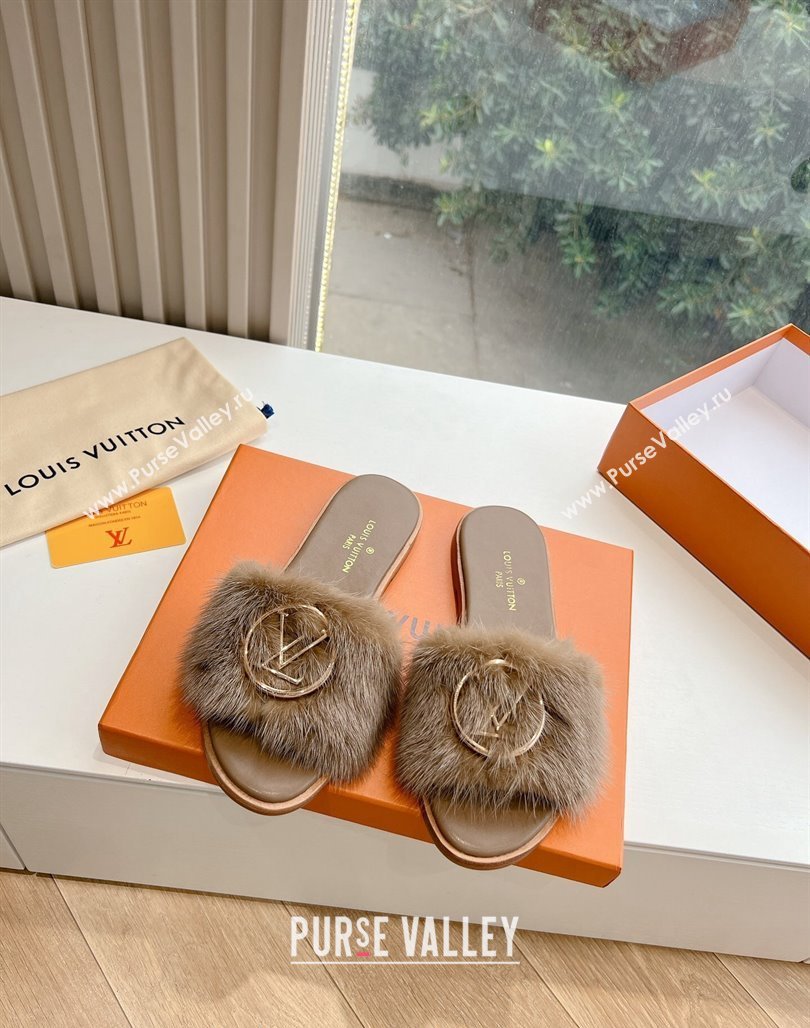 Louis Vuitton LV Mink Fur Flat Slide Sandals Taupe Grey 2024 G087 (MD-240320070)
