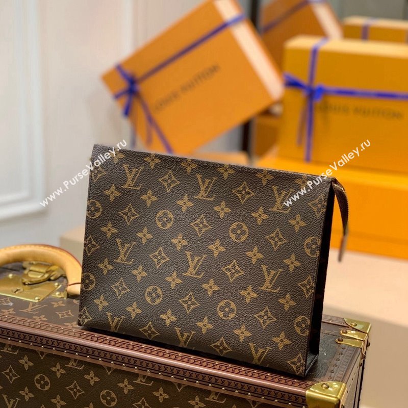 Louis Vuitton Dopp Kit Toiletry Pouch 26 in Monogram Canvas M47542 2024 (KI-240413039)