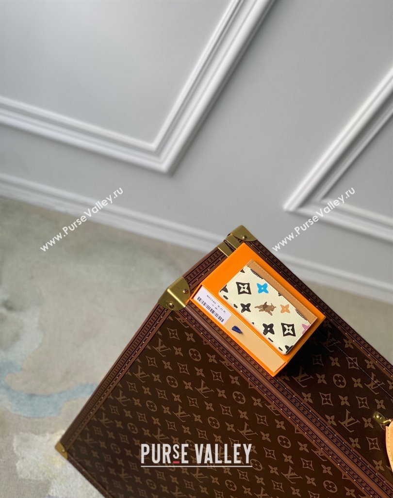 Louis Vuitton Card Holder in Monogram Craggy Canvas M83348 Vanilla White 2024 (KI-240412064)