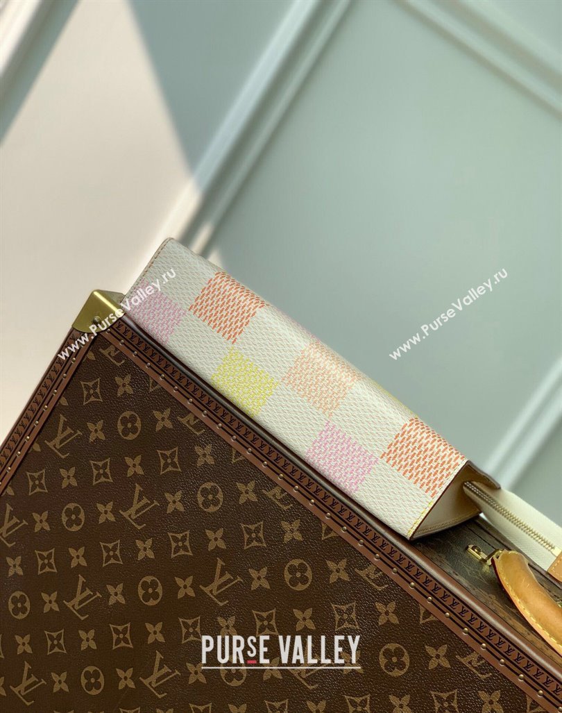 Louis Vuitton Pochette Accessoires Pouch in Damier Giant Canvas N47542 Peach Pink 2024 (KI-240412096)