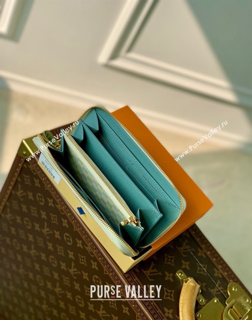 Louis Vuitton Zippy Wallet in Damier Giant Canvas N40748 Pistachio Green 2024 (KI-240412098)