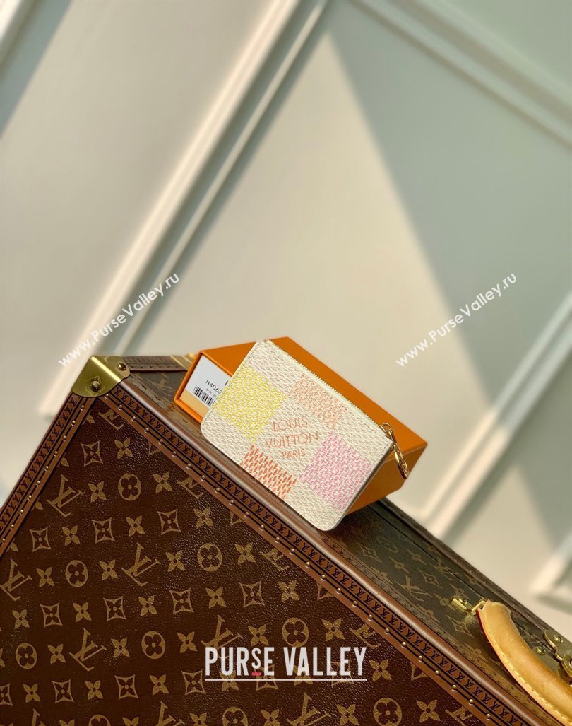 Louis Vuitton Romy Card Holder in Damier Giant Canvas N40639 Peach Pink 2024 (KI-240413003)