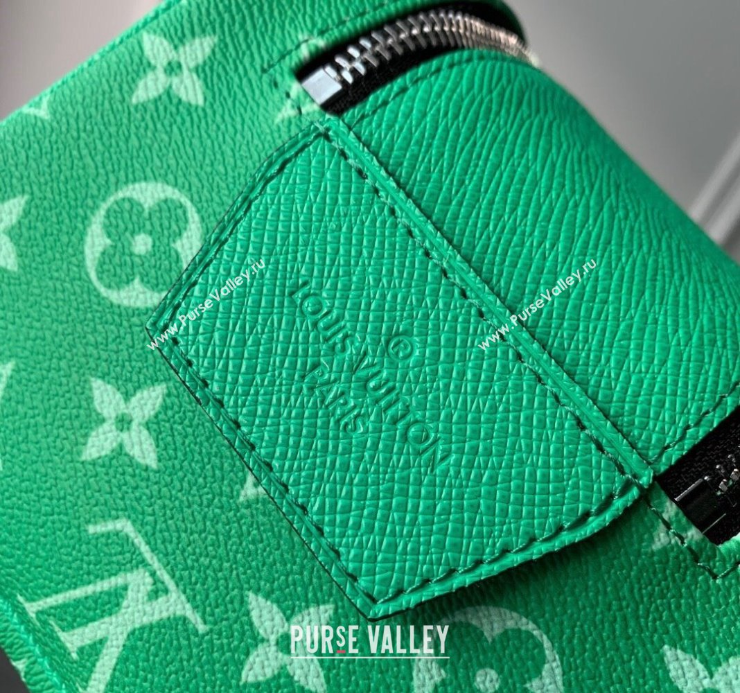 Louis Vuitton Dopp Kit Clutch M31013 Green 2024 (KI-240413049)